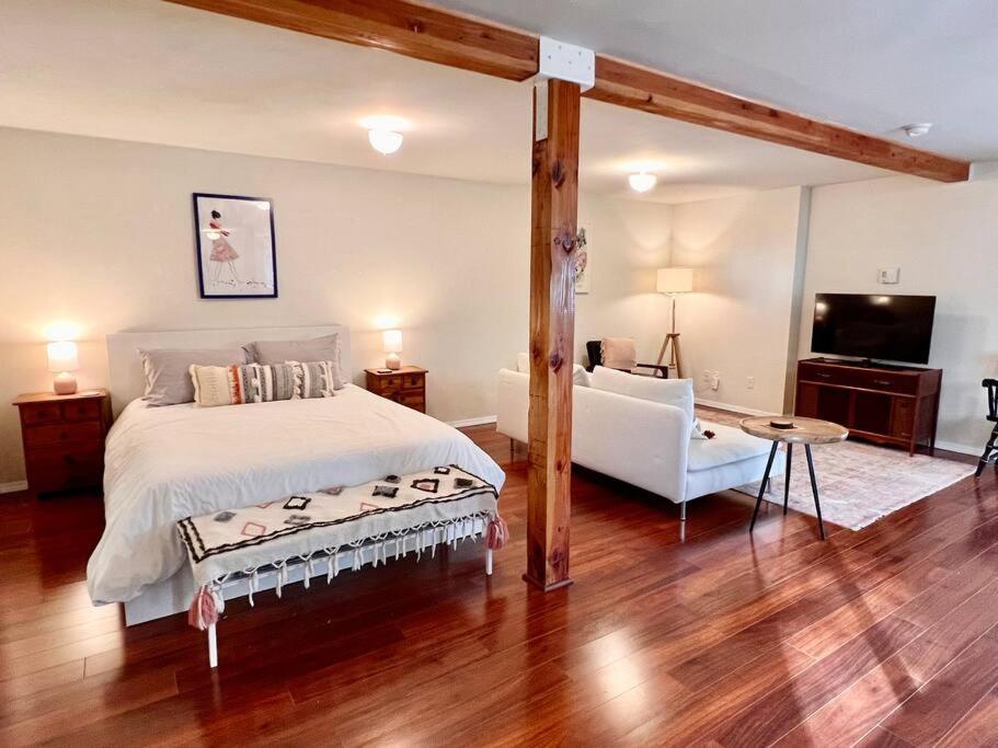 Cozy Cabin In Redwoods With Hot Tub Guerneville Exterior photo
